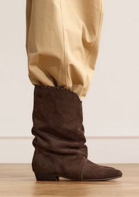 Manfield - Dames - Donkerbruine suède slouchy enkellaarsjes - Maat 40