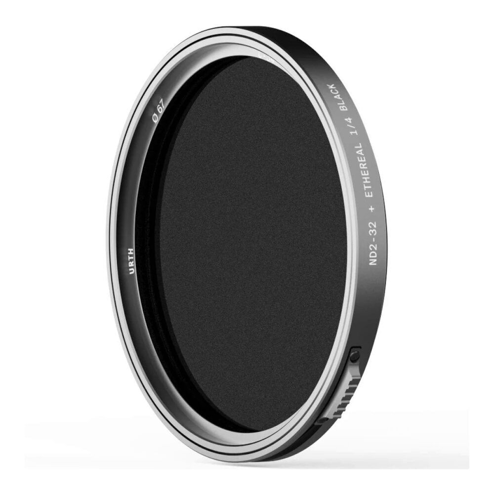 Urth 67mm Variable ND2-32 + 1/4 Black Mist Filter Pro