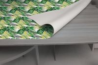 GEMITEX Bedrukte tafelbescherming, gemaakt in Italië, antislip, schokbestendig, aan beide zijden bruikbaar, 140 x 140 cm, beschermt je tafel tegen stoten, krassen en vloeistoffen