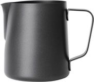 Olympia Zwarte Anti-Kleef Melkschuimkan 56,8cl - Olympia CM606