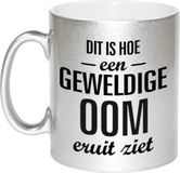 Bellatio Decorations Shoppartners Bv Dit is hoe een geweldige oom eruitziet cadeau koffiemok / theebeker - zilverkleurig - 330 ml