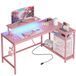 Bureau gaming en L-vormig, 132 cm, rose, met stopcontacten, USB-poorten en LED-verlichting