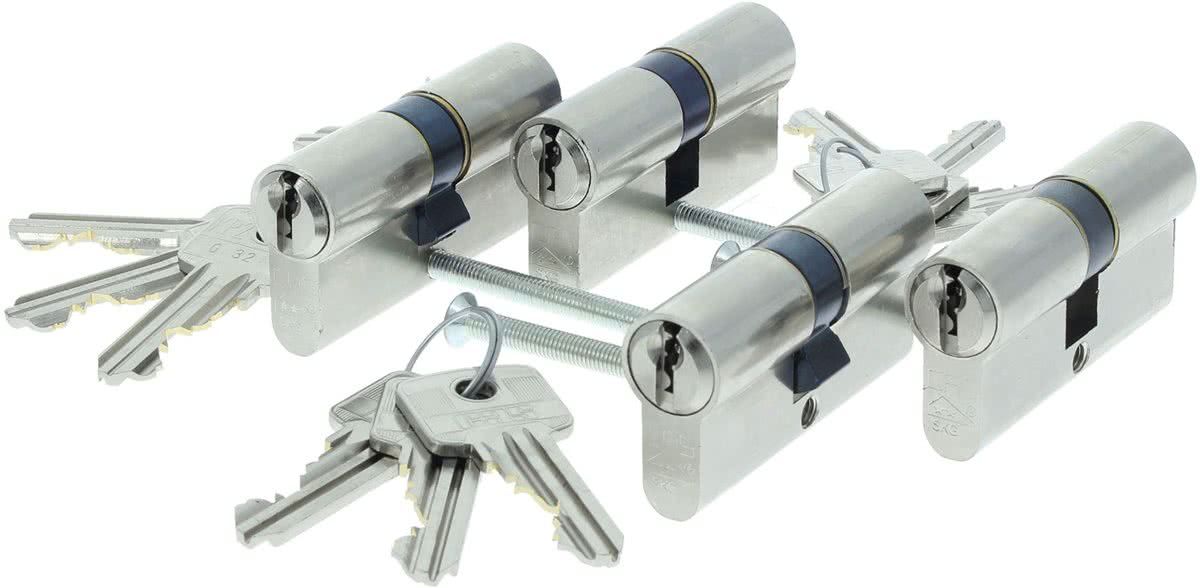 STARX Cilinderslot SKG 2 Vernikkeld 60 mm 4 stuks gelijksluitend