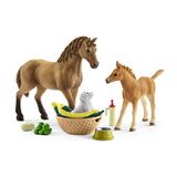 Schleich 42432 Horse Club Sarah’s Baby Animal Care, Brown