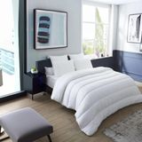 Merkloos / Sans marque Famanu Dekbed – volwassenen/kinderen – 100% microvezel – Oeko-Tex®-gecertificeerd – Wit – 240x260 cm