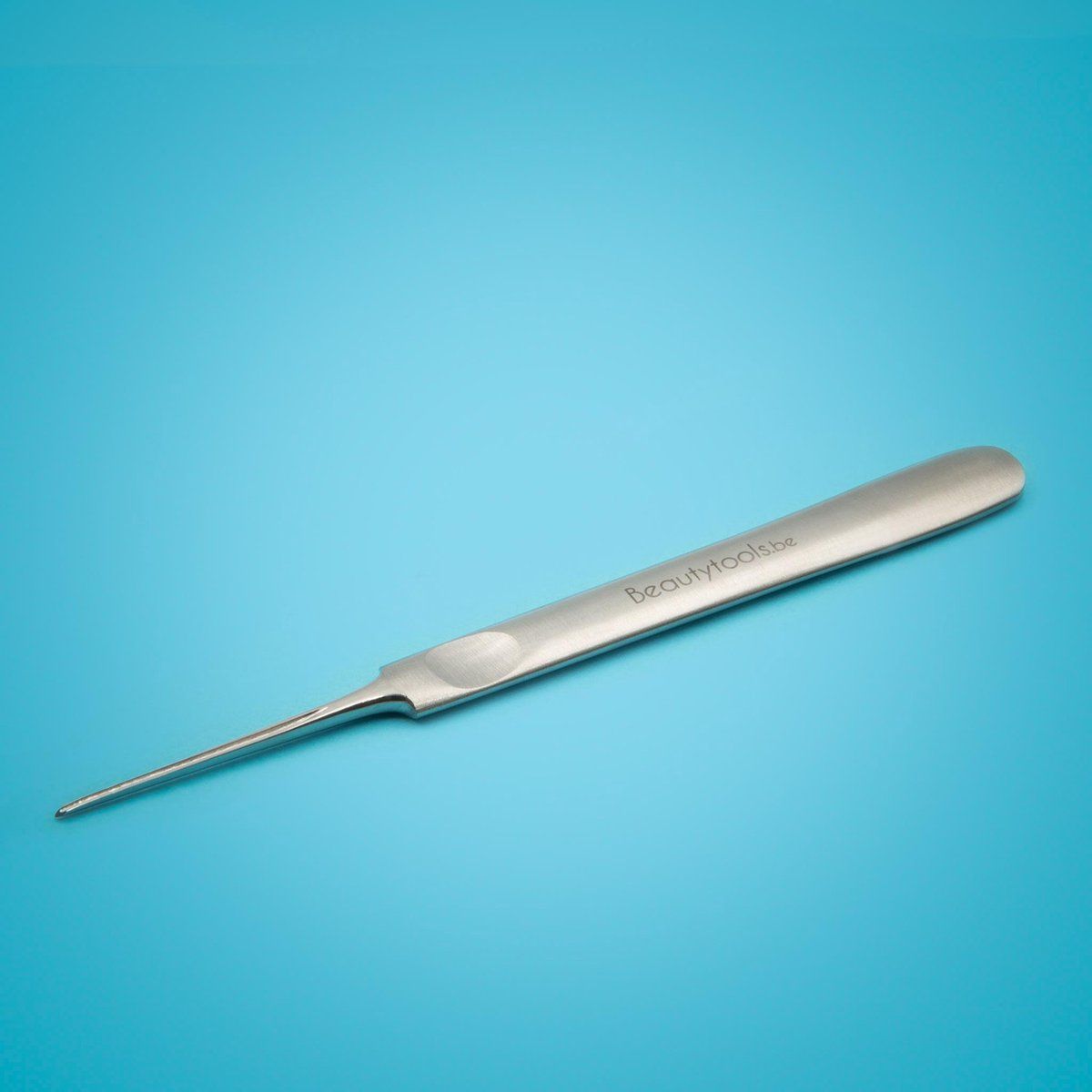 Beautytools.be Holle Beitel/Voor Het Reinigen Van Nagelwallen En Verwijderen Van Likdoorn/Eeltpit - 0.5 mm bek (lengte 14 cm) - (NC-0423)
