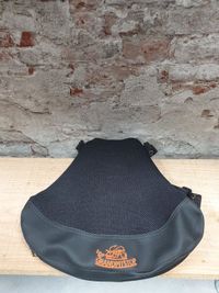 GrandPitstop Air Comfy Seat / Selle d'air pour moto, scooter Modèle Sports !!BASIC!!