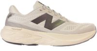 New Balance Fresh Foam X 880 V15 Hardloopschoenen - Beige - Maat 36 - Dames