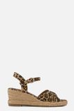 Tamaris Leopard Espadrilles met hak bruin Textiel - Maat 37