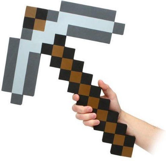 Merkloos MineCraft schuim bijl