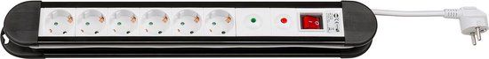 Goobay Stekkerdoos - 6-voudig - Wit - 1.40 m - Met overspanningsbeveiliging