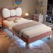 Pangivo Lit Enfant Rembourré En Velours Avec Led Et Tête De Lit Nœud Papillon Beige Et Rose 90x200 cm