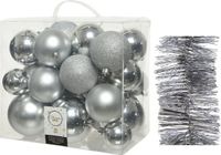 Kaemingk B.V. Décoration de Noël boules de Noël en plastique 6-8-10 cm avec guirlandes en aluminium argent de 28x pièces