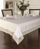 Violet Linnen Legacy Cobblestone Design tafelkleed Legacy hoofdsteen design macramé kanten boord 70" X 160" wit