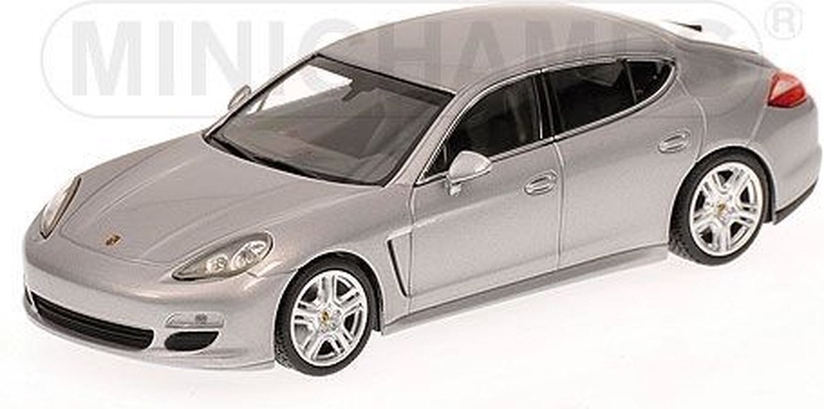 MINICHAMPS Panamera S Hybrid 2011 Silver Metallic