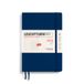 LEUCHTTURM1917 370759 weekkalender & notitieboek 2025, medium A5 zachte kaft - 12-maanden-planner, gelinieerd - marineblauw, Engels