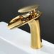 Unyqoos® Gouden wastafelmengkraan – massief messing, installatie met één gat, meerlagige verchroming, keramische cartridge, inclusief warm- en koudwateraansluitingen
