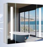Merkloos Alameda LED badkamerspiegelkast met stopcontact - Demister - Touch-switch - Dimmen - LED-stripverlichting - 600x650mm - Wandmontage