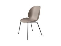 GUBI Chaise Beetle Nouveau beige, support en acier noir