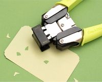 We R Makers Pons - Crop-a-dile corner chomper stub & deco