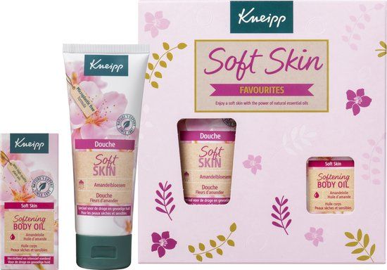 Kneipp Soft Skin Favourites Gift Set - Almond Blossom - 220ml
