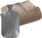 Atmosphera Fleece deken/plaid Donker Beige 130 x 180 cm en een warmwater kruik 2 liter