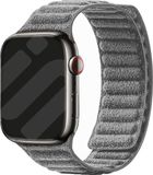 Strap-it Alcantara bandje geschikt voor Apple Watch bandje -Series 1/2/3/4/5/6/7/8/9/SE/Ultra (44mm / 45mm / 49mm) - Kunstleer - Magneetsluiting - Grijs