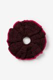Sissy-Boy - Donkerrode crochet scrunchie