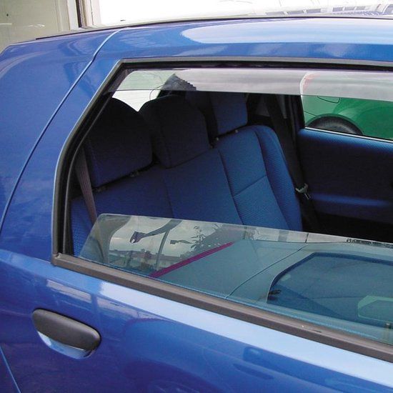 ClimAir Zijwindschermen Master (achter) Renault Clio 5 deurs 2005- Smoke