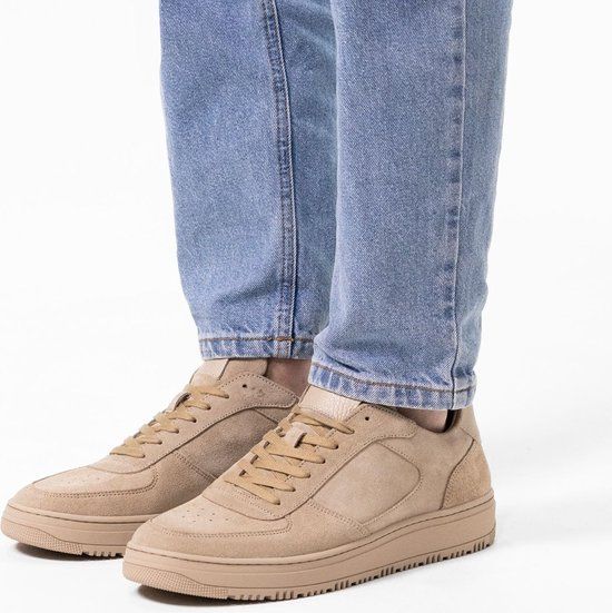 Manfield Heren Beige Suède Sneakers Maat 47 - Lente/Zomer 2024