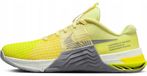 Nike Trainingsschuhe DO9327801 mit React-Dämpfung und Klettverschluss für Stabilität