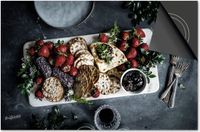 Dietrix Inductie Beschermer - 60x52cm - Food - Toast Aardbei Plank op Zwart