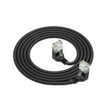 ACT Zwarte 0,25 meter U/UTP CAT6A LSZH Slimline patchkabel met RJ45 connectoren 90° haaks beneden naar 90° haaks beneden