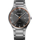 Bering - 15139-709 Kwartshorloge voor heren, 40 mm, zilveren titanium behuizing en zwarte wijzerplaat, titanium band, 10 ATM