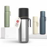 LARS NYSØM Roestvrijstalen Thermosfles - Dubbelwandige Geïsoleerde Drinkfles met Beker en Draagriem, Lekvrije Metalen Fles voor Reizen, Kantoor & Buitenactiviteiten (Stainless Steel)