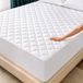 Utopia Bedding Gewatteerde matrasovertrek (full-size), rekbaar tot 40,6 cm hoogte