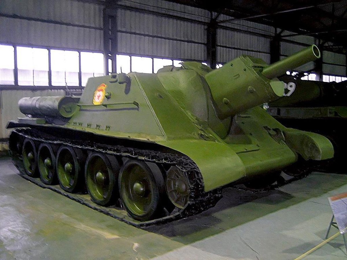 Zvezda 5043 1:72 SU-122 Soviet Tank Destroyer-modelbouwset, plastic bouwpakket, bouwpakket voor montage, gedetailleerde replica, ongelakt