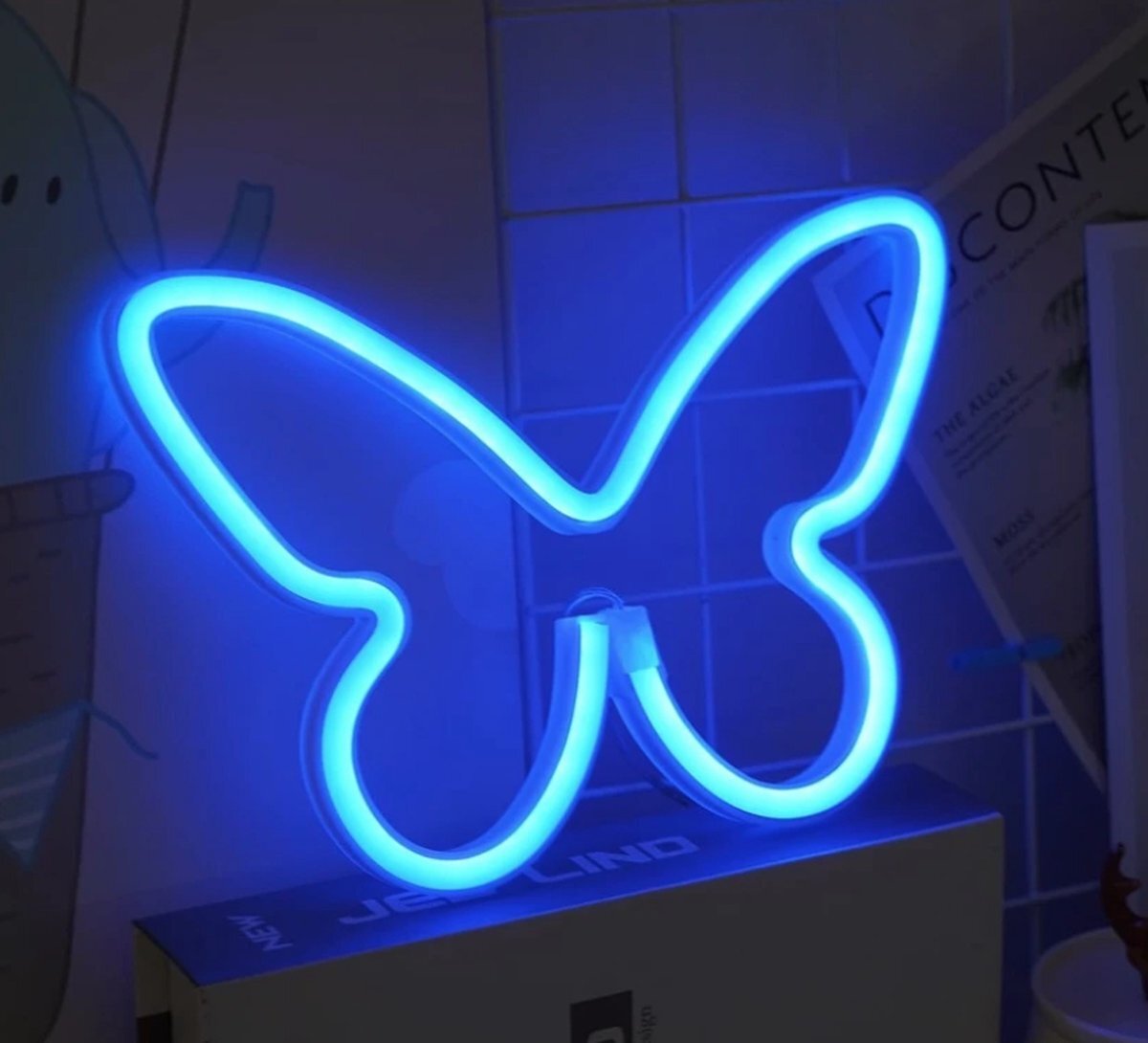 Ydemanne Neon led lamp - Vlinder - Blauw - 16 x 23 cm - Incl. 3 AA batterijen - Neon Verlichting - Wandlamp