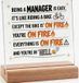 Plaque humoristique pour le meilleur manager avec socle en bois