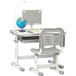 Bureau enfant réglable en hauteur avec chaise assortie, plateau inclinable, lampe LED intégrée, support lecture, gris, mobilier éducatif ergonomique pour chambre.