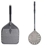 Perforated Pizza Peel met siliconen handvat voor eenvoudig bakken