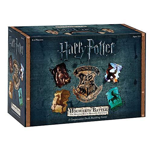 Harry Potter Hogwarts Battle The Monster Box - Uitbreiding - Voeg 150 kaarten toe aan je battle deck! - Voor de hele familie - Taal: Engels