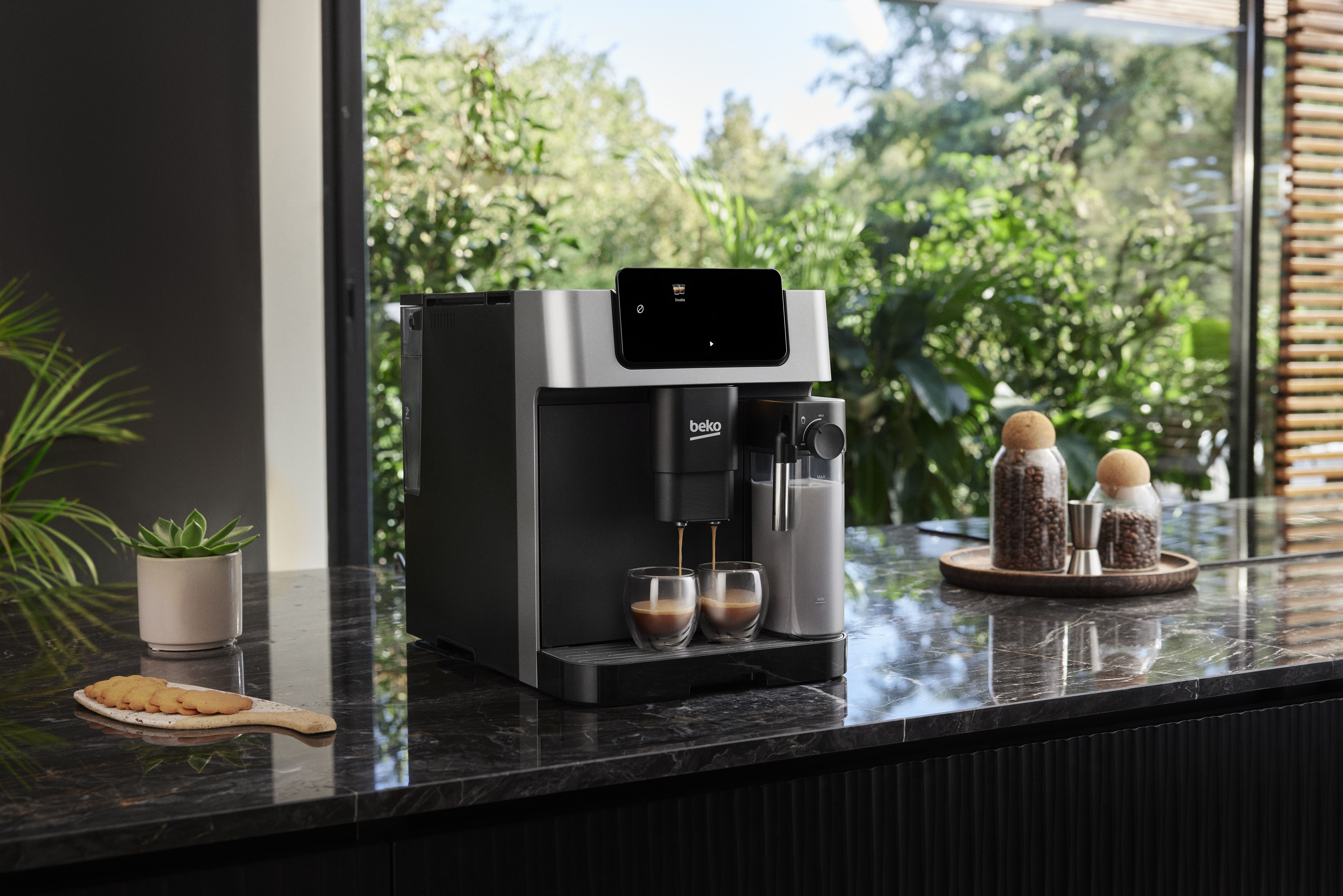 Beko CEG7304X Volautomatische Espressomachine - 2L - Koffiebonen - 10 Kopjes - 19 Bar - Roestvrijstaal