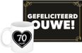 Bellatio Decorations Verjaardag cadeau koffiemok thema 70 jaar - man - Hartje - met gefeliciteerd ouwe wenskaart - A5 formaat - leeftijd humor