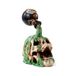 Puckator Decoratieve schedel met groene drank – schreeuw – sculptuur van hars – figuur gothic accessoire voor thuis en Halloween