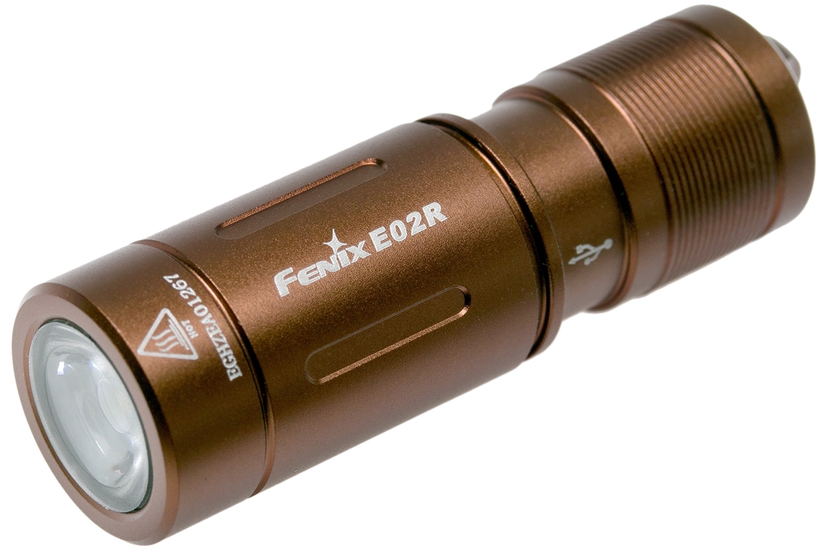 Fenix E02R oplaadbare sleutelhangerzaklamp, 200 lumen, bruin