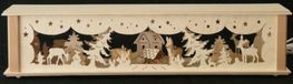 SchwibboLa Holzkunst Verhoogde dierenvoederbak met hertenmotieven en verlichting. Afmetingen: 52x10x10 cm. Nieuw