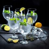 KADAX Gingglazen, set van 6, tonicglazen met getrokken steel, cocktailglas, glazen, waterglazen, bierglazen, tulpenvorm, biertulp (570 ml)