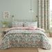 Catherine Lansfield Clarence Bloemen King Dekbedovertrek Set met Kussenslopen Naturel/Groen