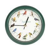 Mark Feldstein & Associates Audubon zingende vogel muur/bureauklok, 20,5 cm | Matgroene afwerking; lichtsensor stilt 's nachts; vereist 3 AA-batterijen; schepen klaar om op te hangen; geweldig